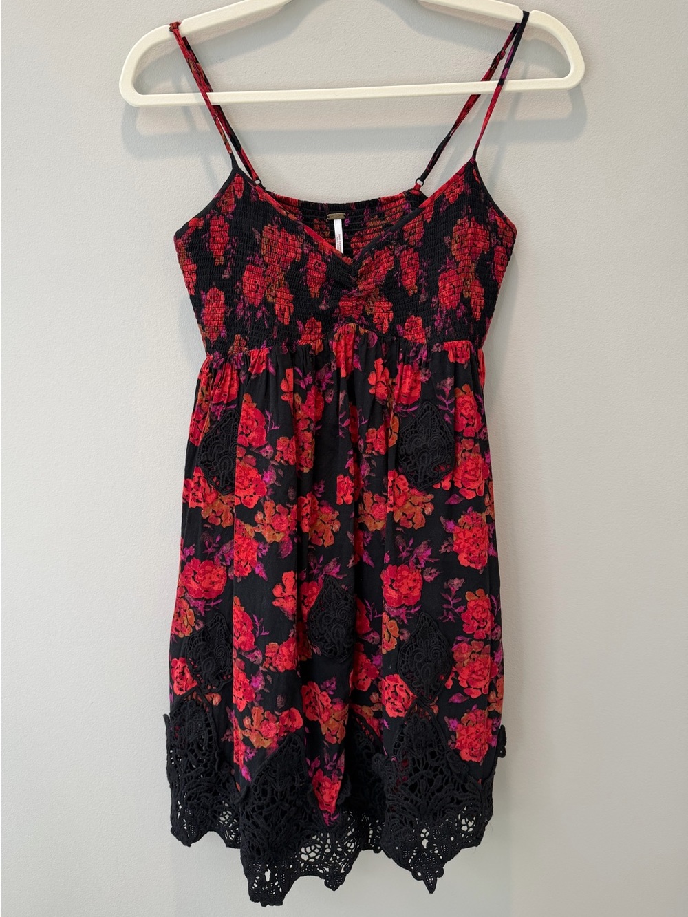 🌹 Free People Black Floral Crochet Trim Mini Dress | Size S/P
